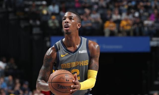 开云体育-西亚卡姆关键节点逆转，老鹰带队取胜！的简单介绍